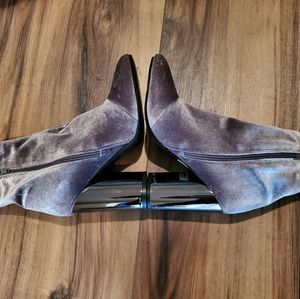 Velvet zip up ankle bootie w mirror stacked heel